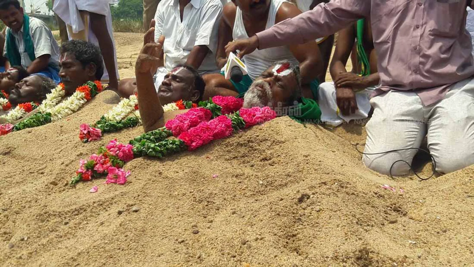Ayyakkannu 